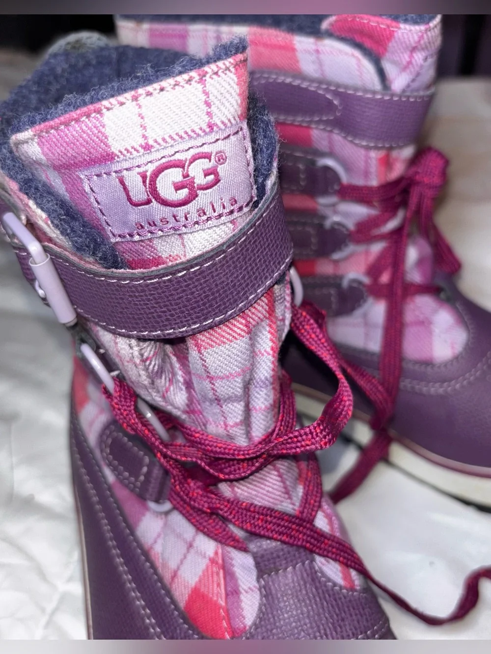 UGG Women’s Decatur Waterproof Duck Winter Boots Size 7 Excellent Condition